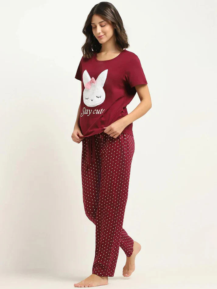 HN-MAROON STAY CUTE PRINTED NIGHT SUIT